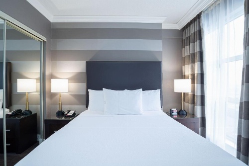Sandman Signature Mississauga Hotel image 24