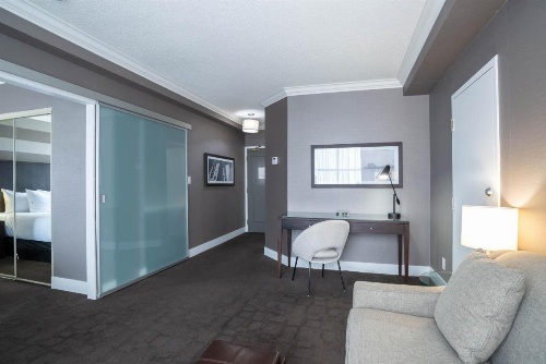 Sandman Signature Mississauga Hotel image 32