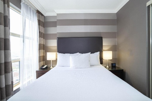 Sandman Signature Mississauga Hotel image 35