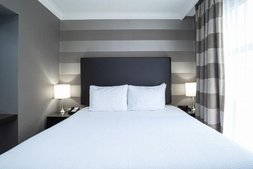 Sandman Signature Mississauga Hotel image 43