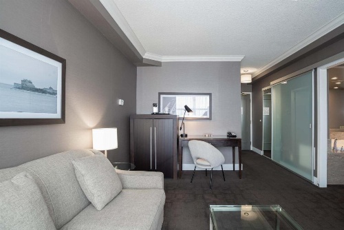 Sandman Signature Mississauga Hotel image 5